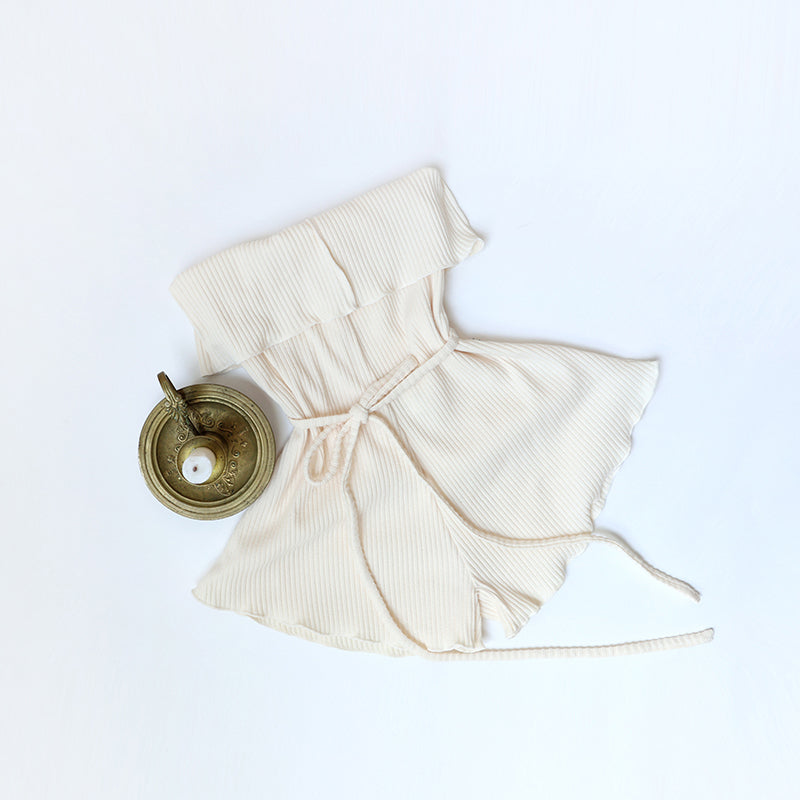 Women White Ballet Shorts(Annette knit shorts/CREAM)