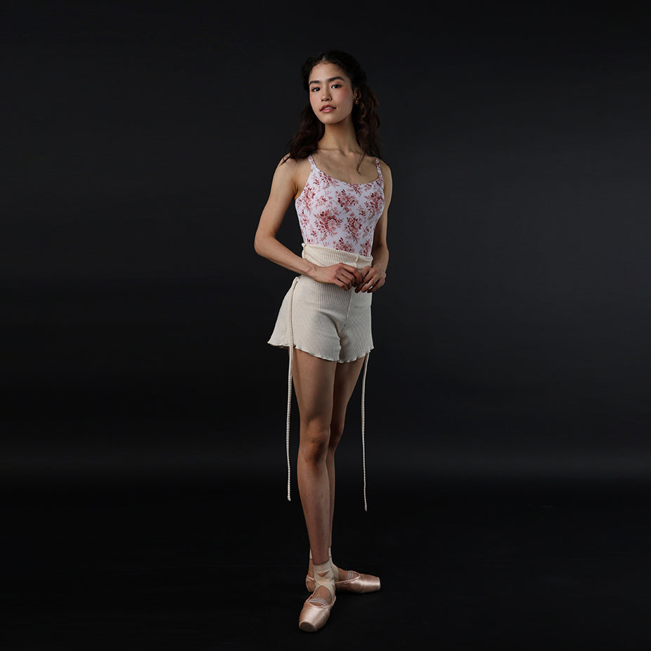 Women White Ballet Shorts(Annette knit shorts/CREAM)