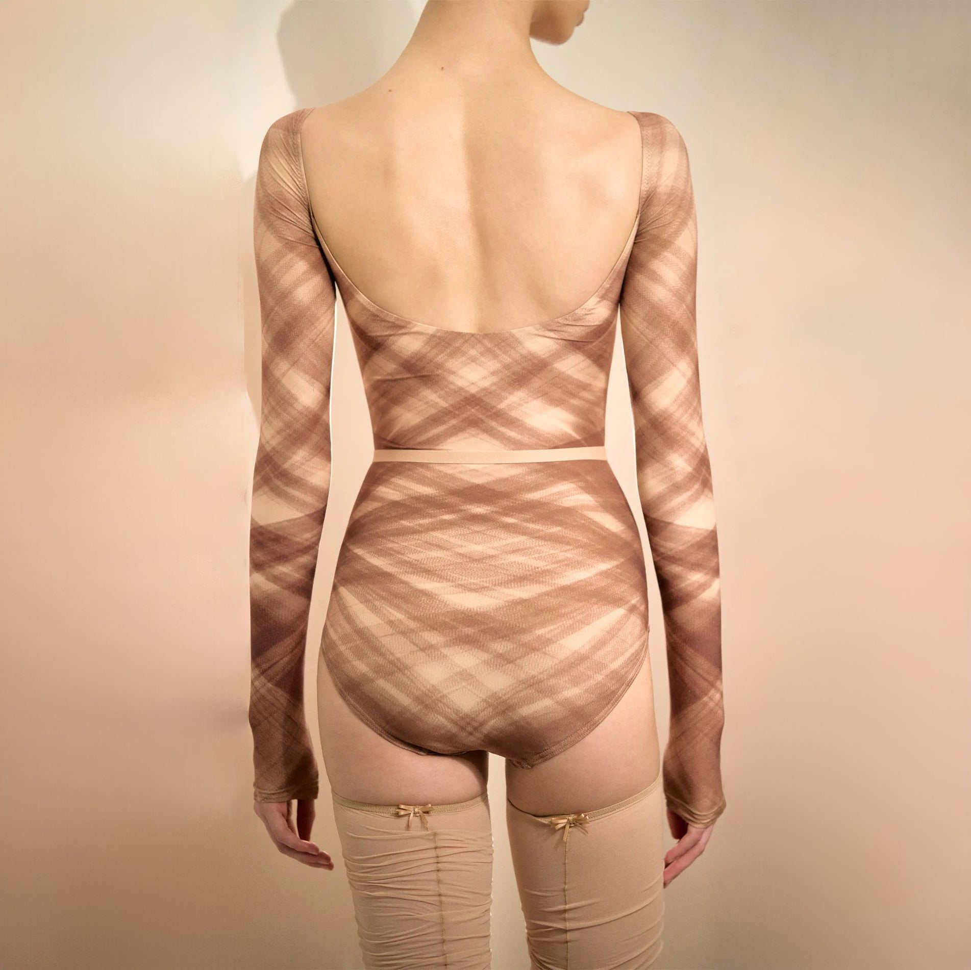 Women Mocha Check "TULLE PLIÉ" Long Sleeves Ballet Onesies(253LE23VL/mocha)