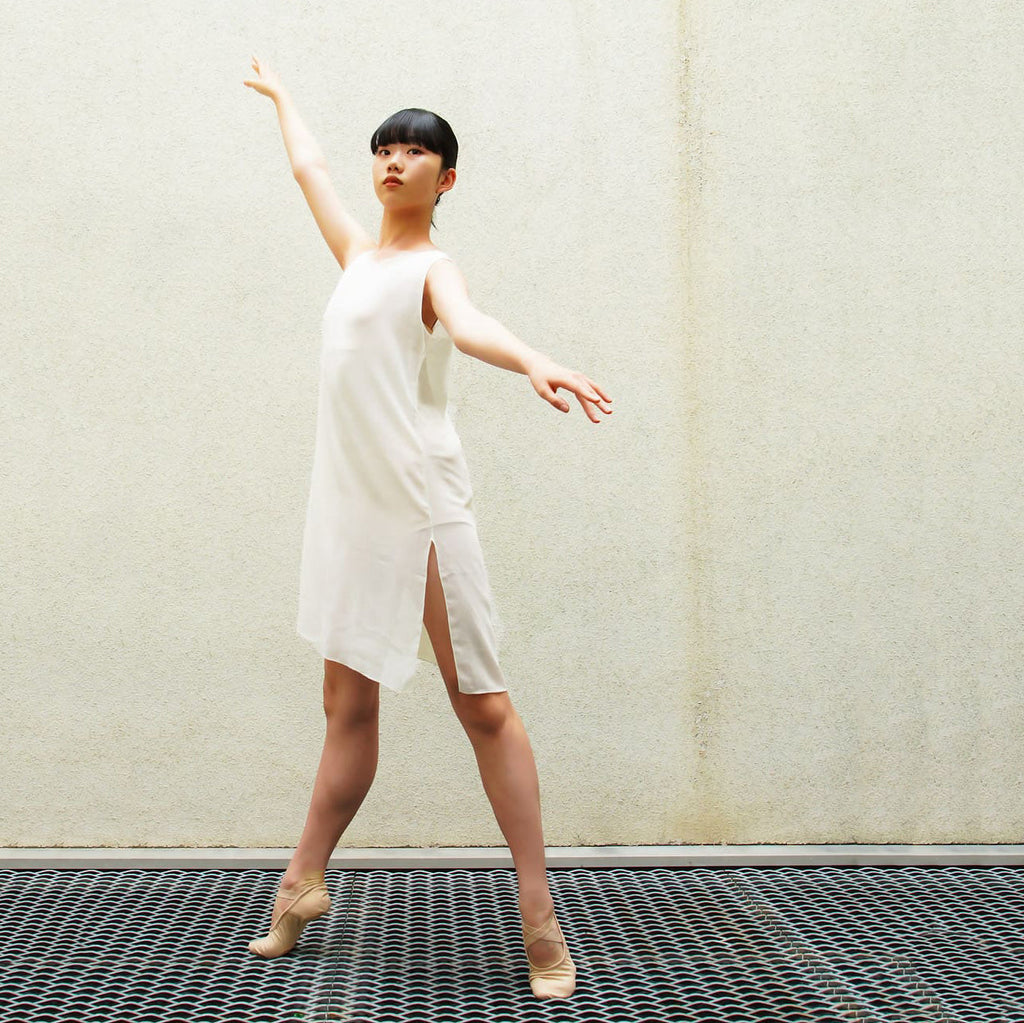 Women White"Maiko Miyauchi3℃/white"Ballet Dress